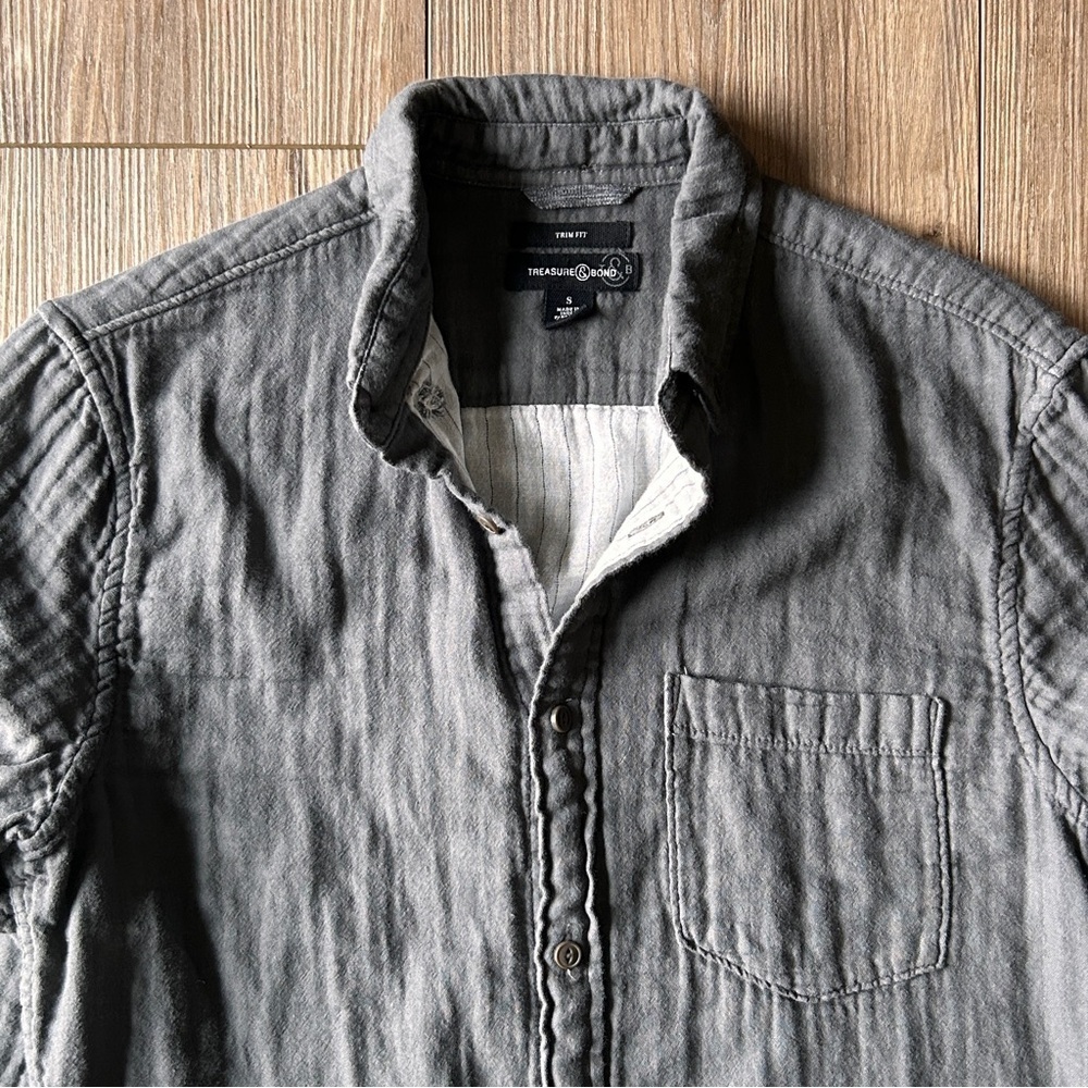 Treasure & Bond | Flannel Lined Slim Fit Casual Gray Shirt (Small) - Picture 3 of 12